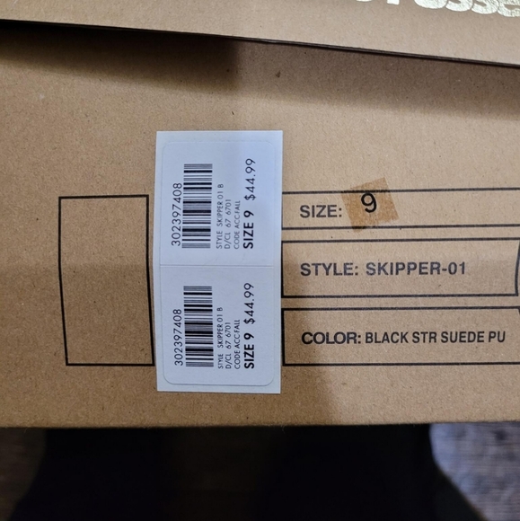 Black Knee High Skipper Style 2 Inch Heel Suede (Size 9) Boots - Picture 3 of 3